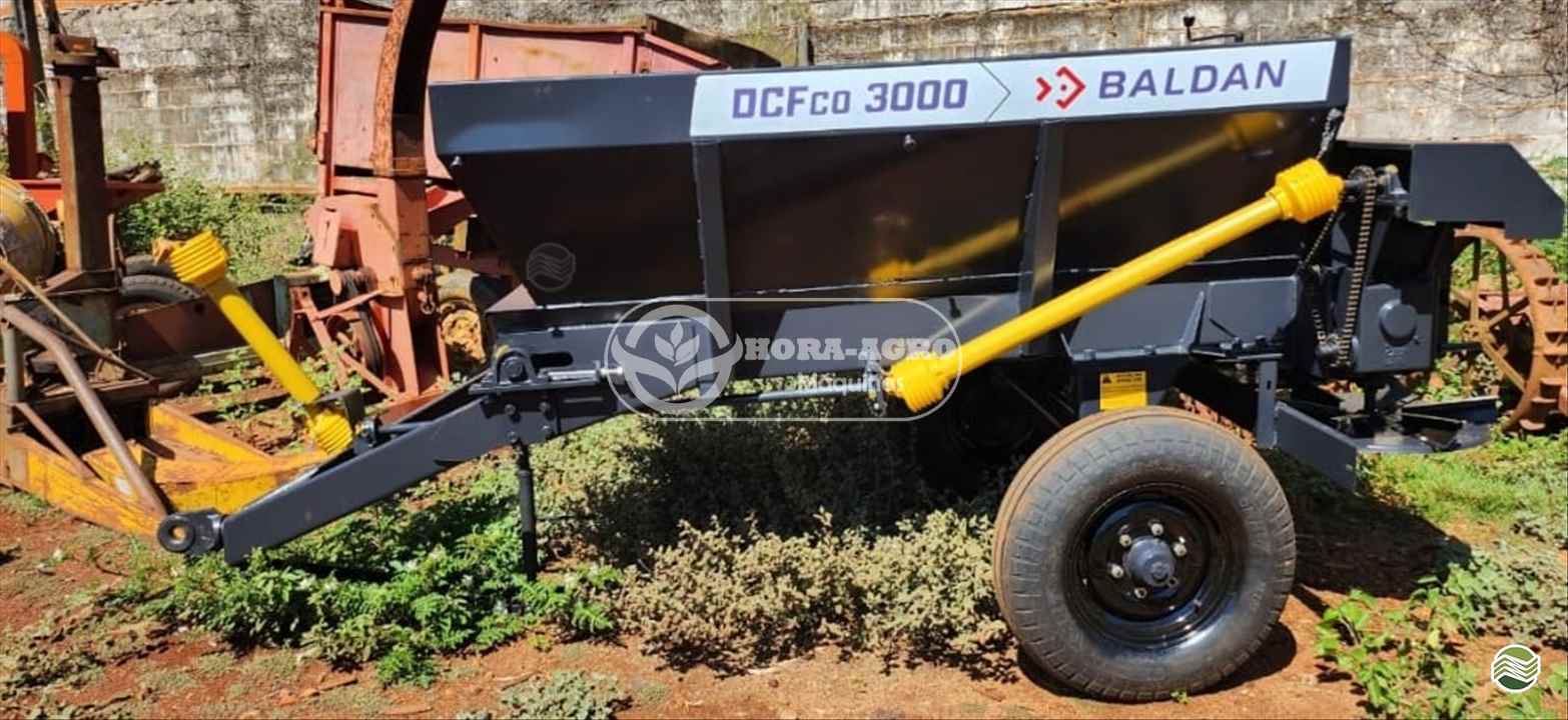 IMPLEMENTOS AGRICOLAS DISTRIBUIDOR CALCÁRIO 3000 Kg Hora-Agro Máquinas RIBEIRAO PRETO SÃO PAULO SP